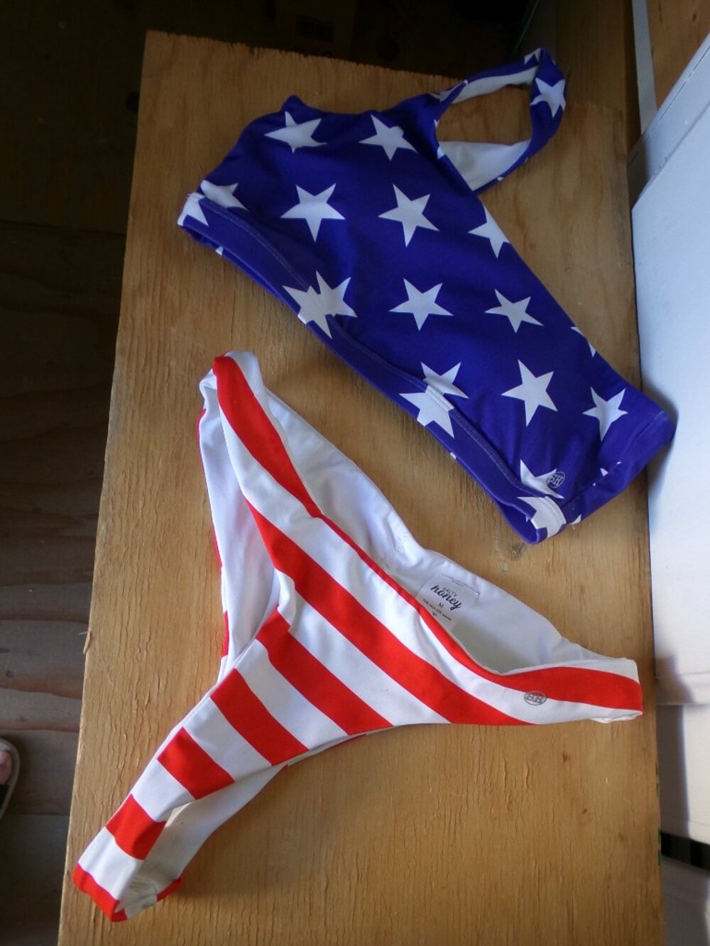 Salty Honey 1-Shoulder Thong Patriotic Bikini Sz M - Picture 2 of 10